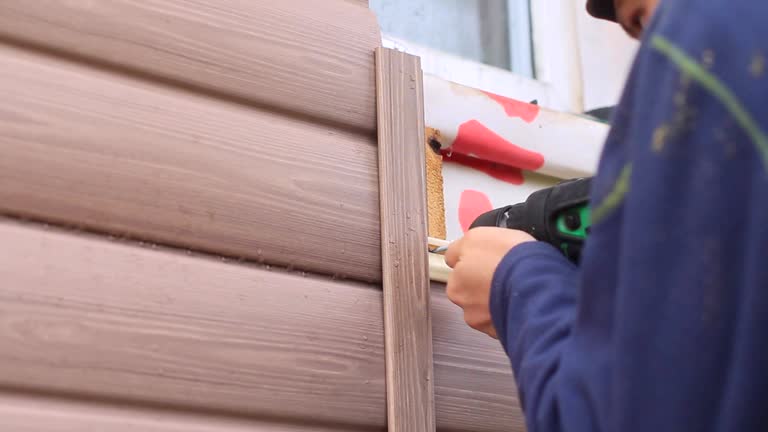 Best Aluminum Siding Installation  in Monroeville, AL